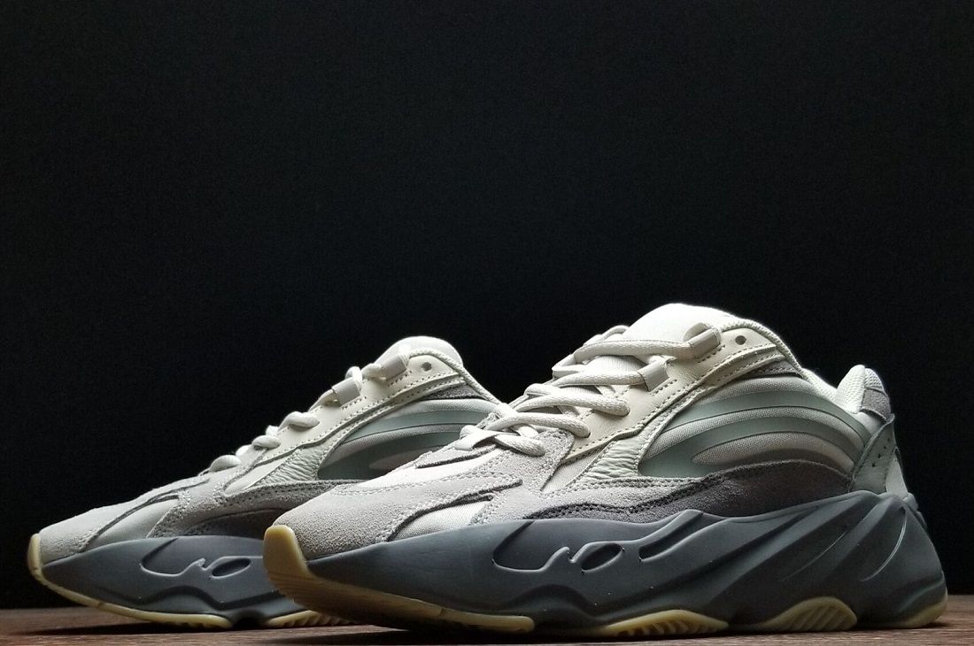 Knock Off Yeezy Boost 700 V2 Tephra for Cheap (3)